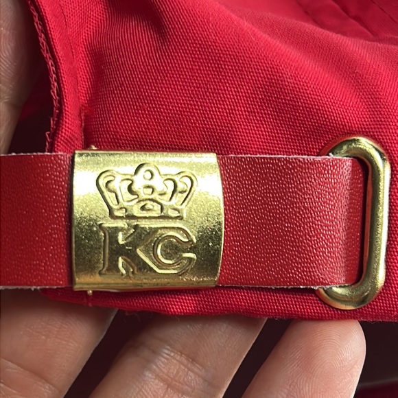 Kc Royal Queen gold rare vintage cap plain red i had 8 pcs available for sale - Picture 6 of 17